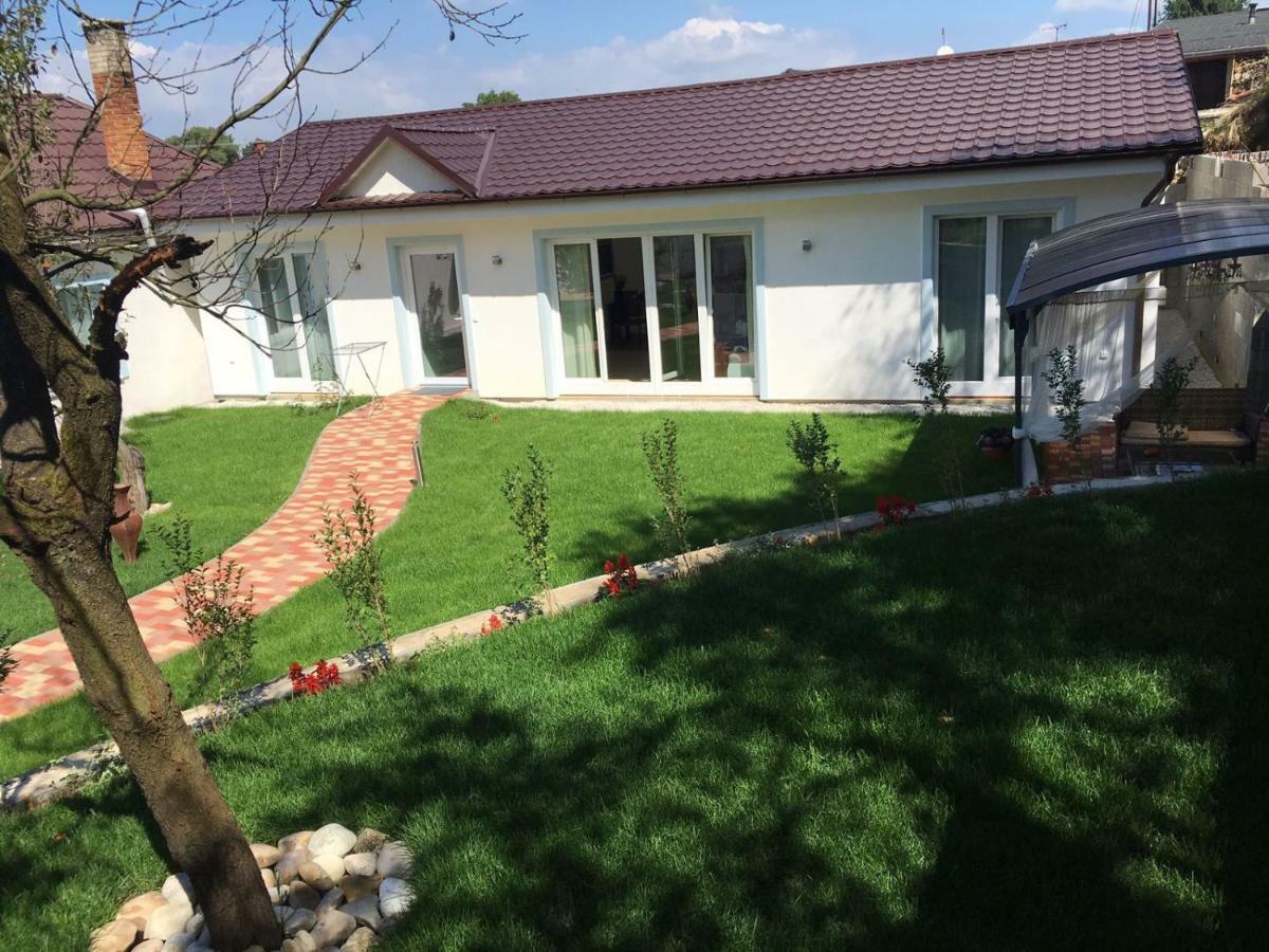 Pension Julia Banka Dış mekan fotoğraf